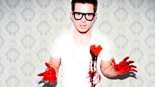 Simon Curtis | 8-bit Heart