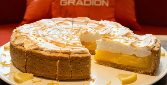 Lemon Meringue Tart: A French Recipe That Traveled Through Australia to Land in Sài Gòn