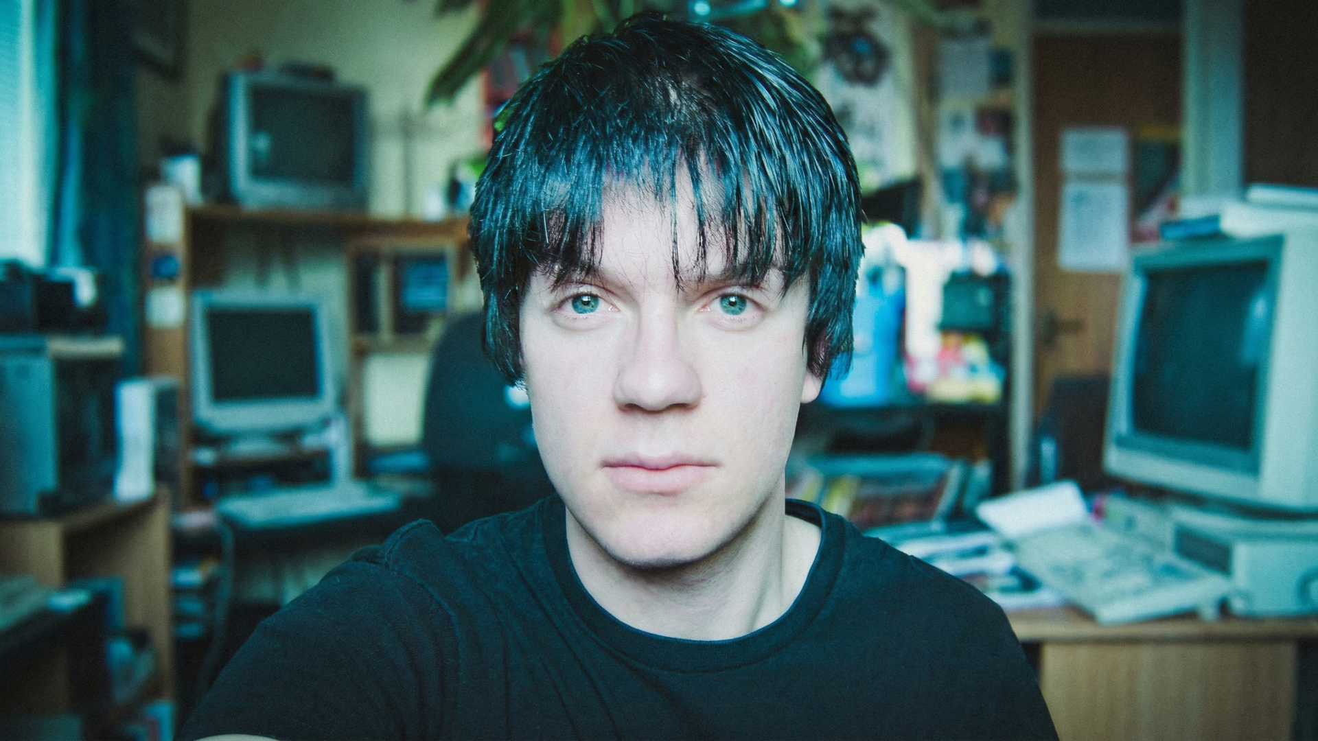 I Fed 15 Years of My Private Conversations to an AI and Asked It Who I Am – Part 1