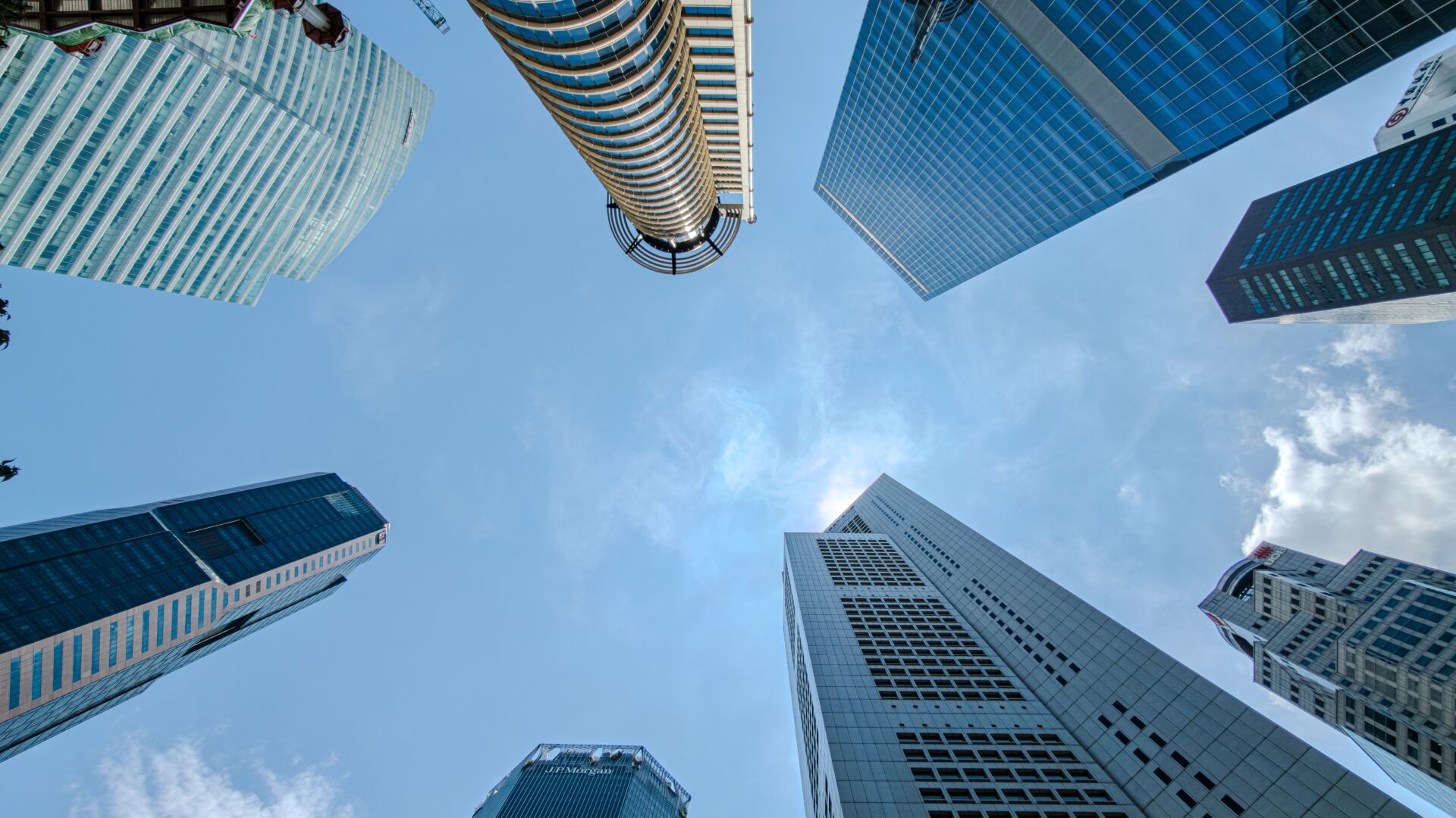 Singapore – empty corners of a crowded island